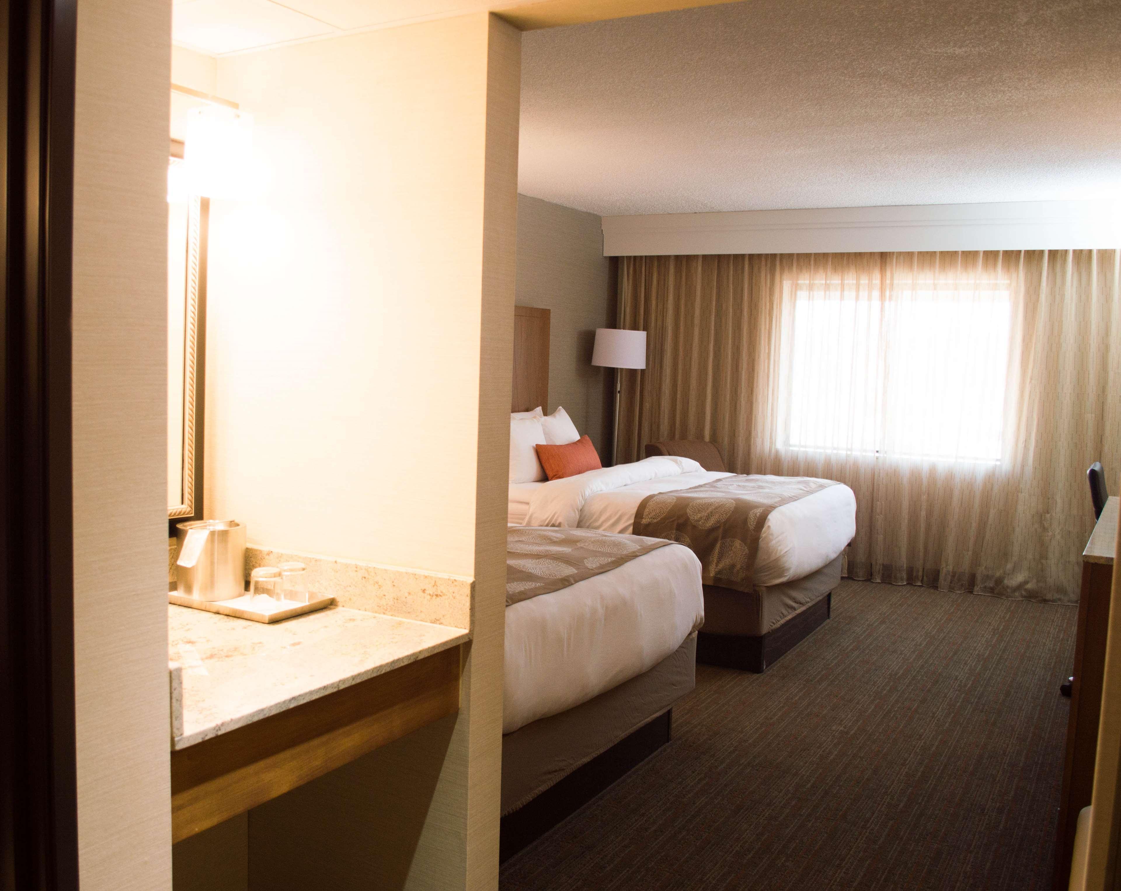 Radisson Hotel Detroit-Фармингтон-Хиллз Экстерьер фото